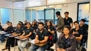 Why Pune is the Best City for Pilot Training in India