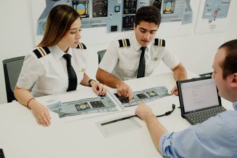 commercial flying career india