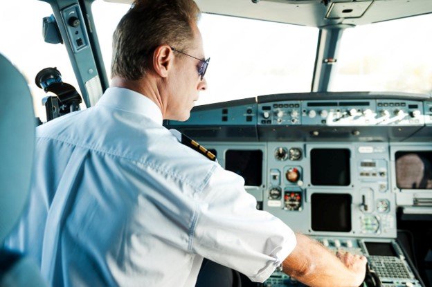 Pilot handling unexpected flight situations