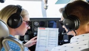 Building Professional Cockpit Behaviour Before Your First Job