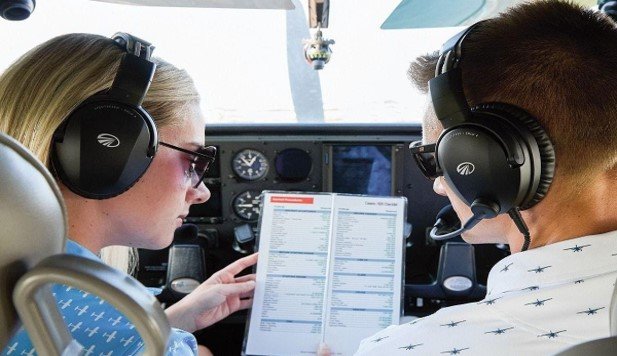 Professional cockpit habits for pilots
